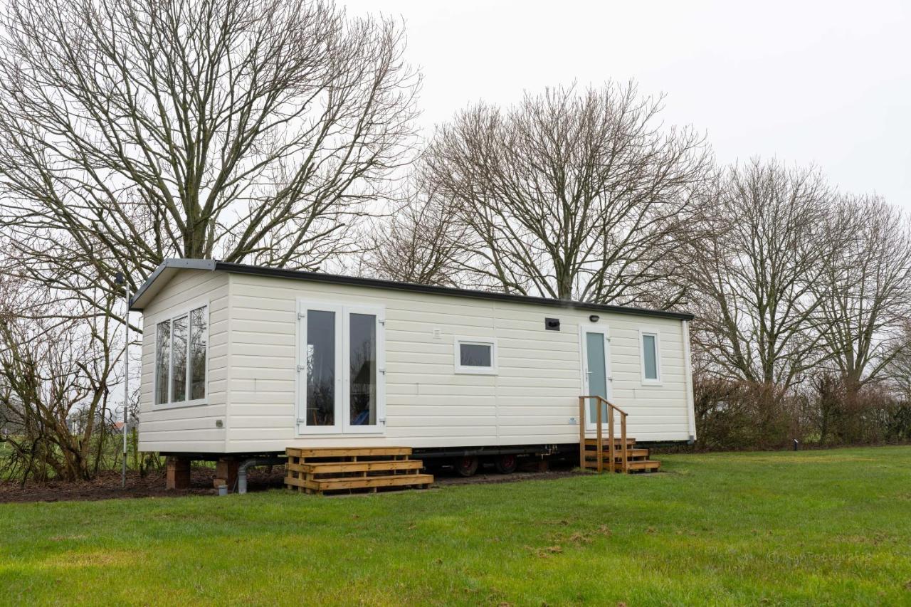 Chalets Op Minicamping Dorpszicht Gapinge Exterior foto